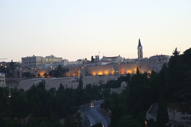 Jonathan Siegel (JSBird) > 5 AM- as dawn rises, the walls of the Old City are still lit. Taken from our hotel room